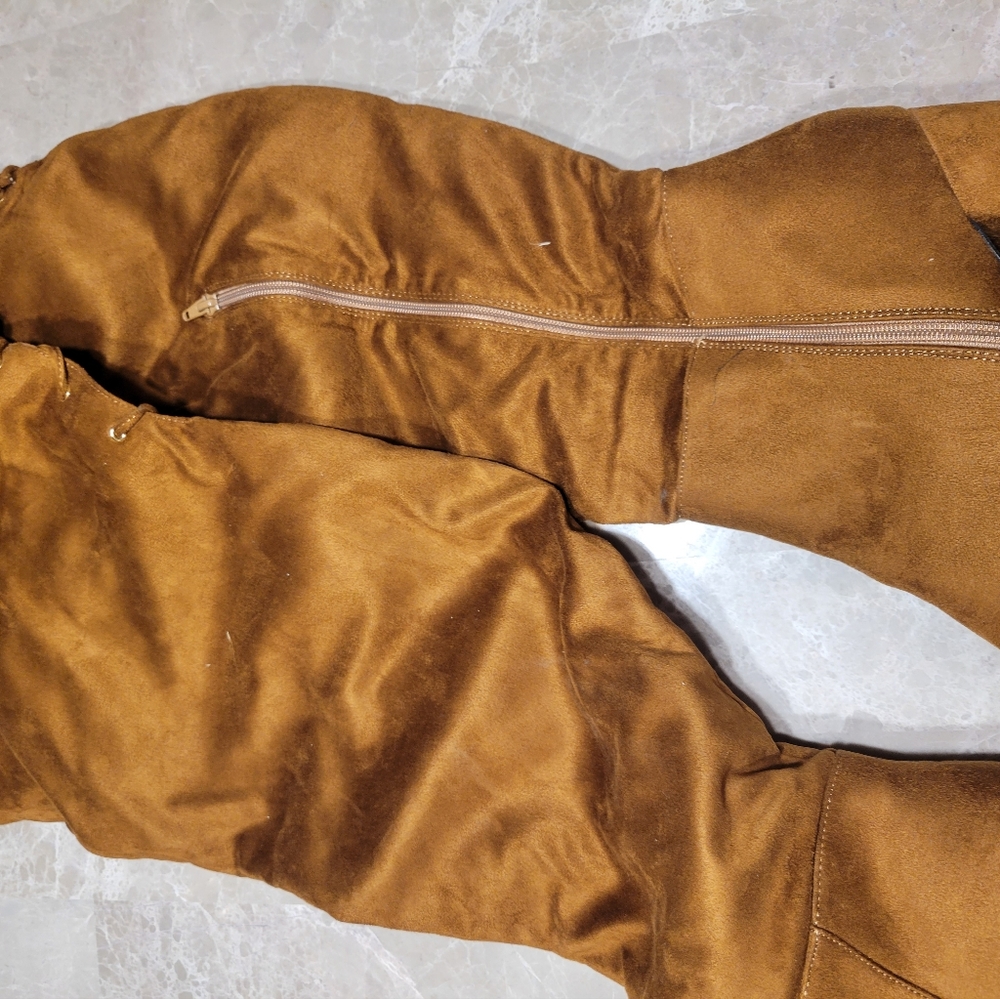Fashion 2 Figure 12W Brown Suede OTK Boot